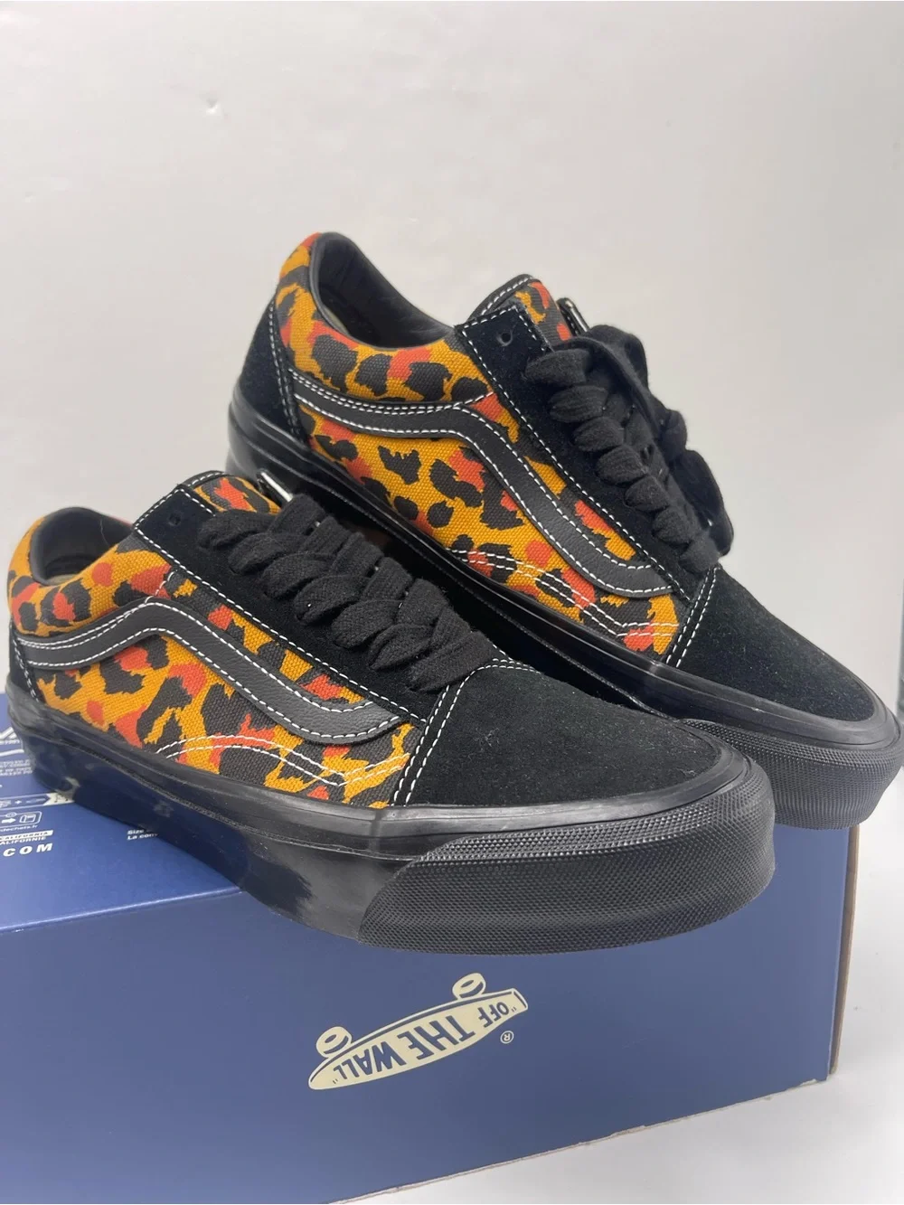 Vans WMNS Sz 8 Lx Old Skool Leopard Black/Black VN000D56BKA Sneakers